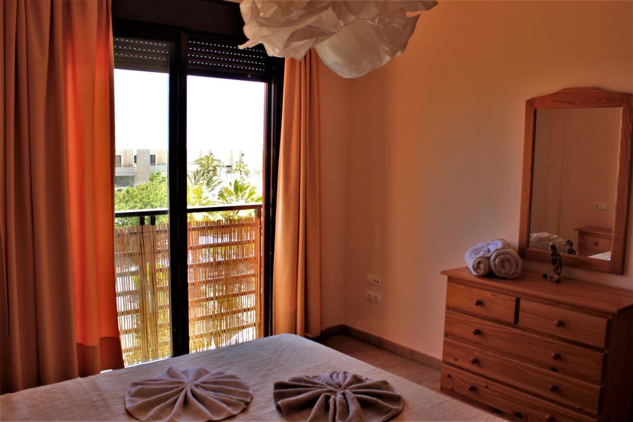 Apartment With Sea & Garden View Granadilla De Abona Luaran gambar